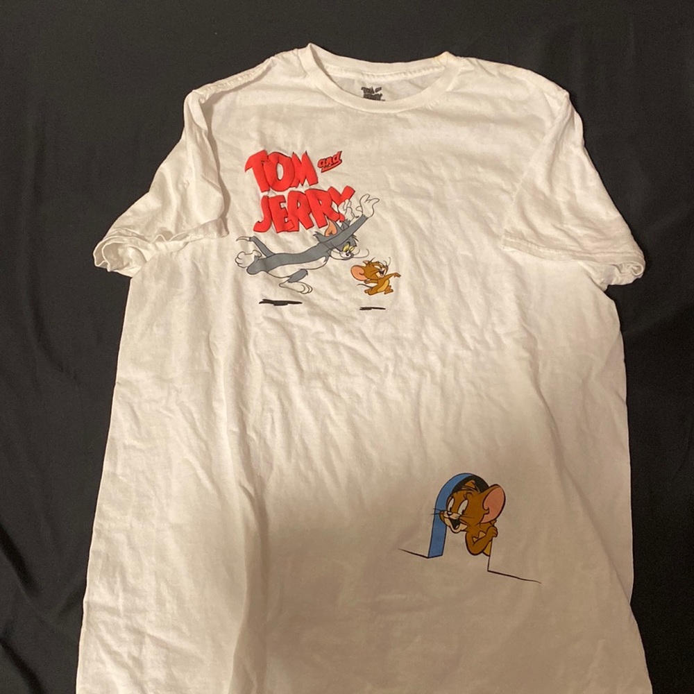 white tom and jerry t-shirt